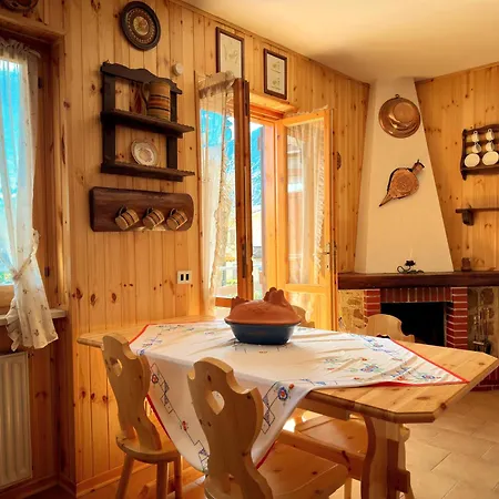 Appartement Nido Rustico Tra I Monti *